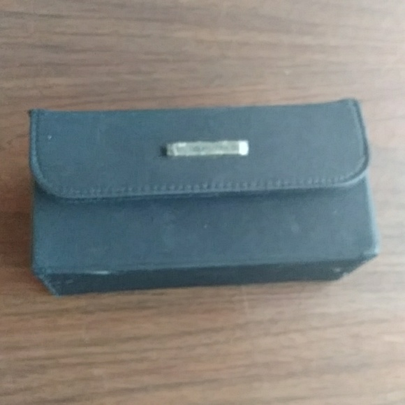 Eye glass holder - Picture 1 of 2